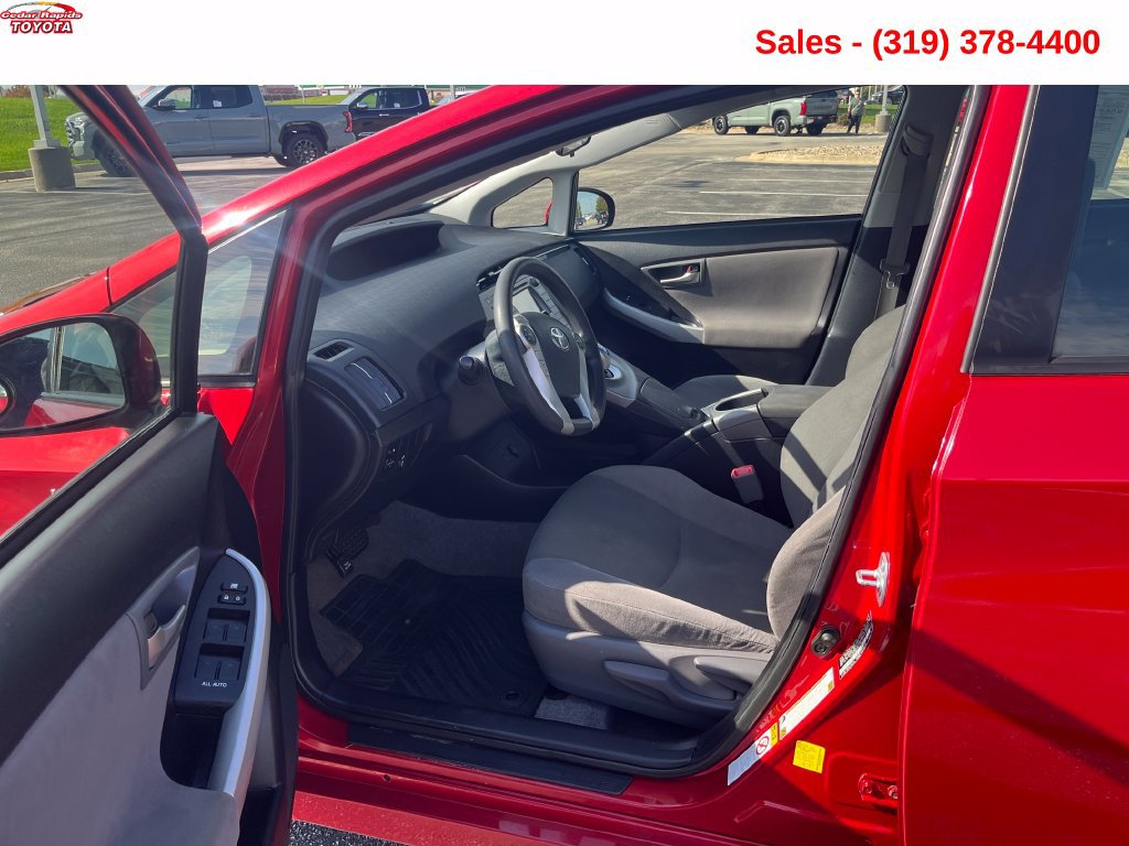Used 2012 Toyota Prius Two FWD image 13