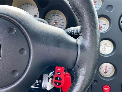 Used 2003 Dodge Viper SRT-10 RWD image 14