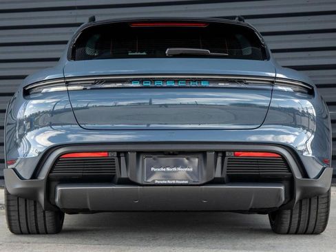 Used 2025 Porsche Taycan 4 Cross Turismo image 49