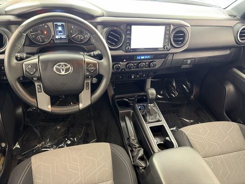 Used 2023 Toyota Tacoma TRD Off-Road AWD/4WD image 20