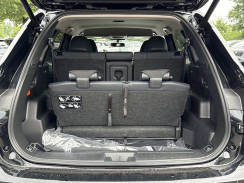 New 2026 Nissan Rogue SL AWD/4WD image 16