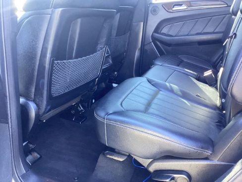 Used 2016 Mercedes-Benz GL 450 4MATIC image 6