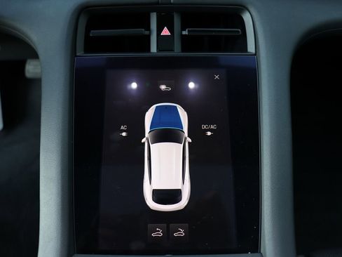 Used 2022 Porsche Taycan 4 Cross Turismo image 30