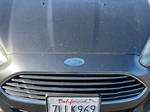 Used 2015 Ford Fiesta SE image 9