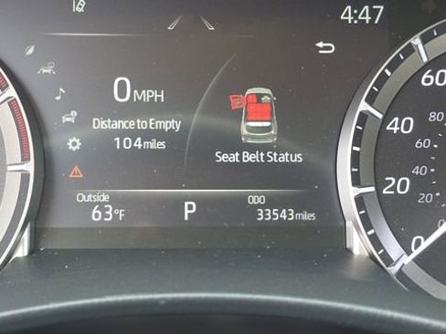 Used 2023 Toyota Highlander XLE AWD/4WD image 26
