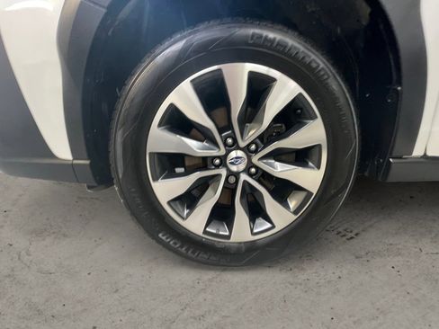 Used 2023 Subaru Outback Limited image 13