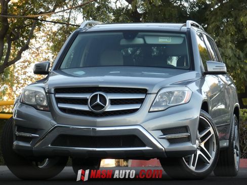 Used 2013 Mercedes-Benz GLK 350 4MATIC image 2