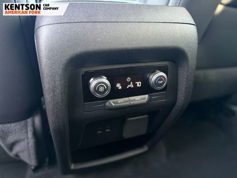 Used 2025 GMC Acadia Elevation w/ Elevation Premium Package image 40