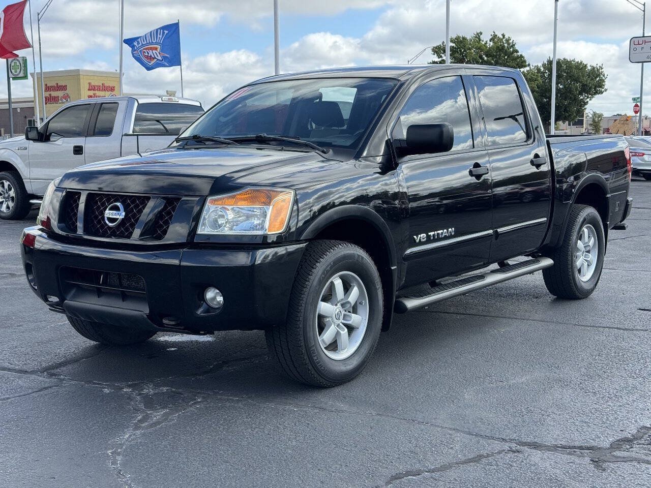 Used 2011 Nissan Titan PRO-4X AWD/4WD image 10