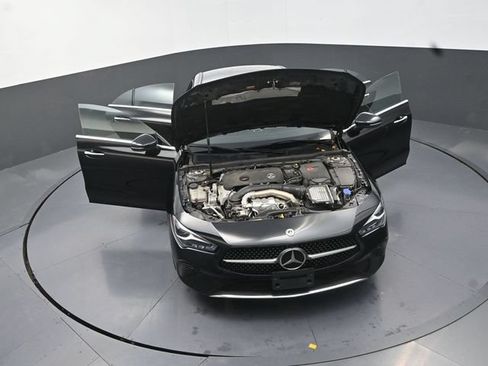 Used 2025 Mercedes-Benz CLA 250 image 40