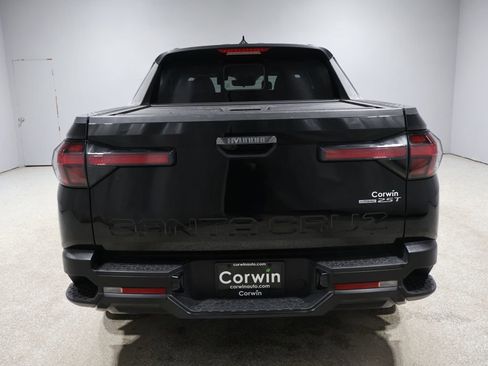 Used 2023 Hyundai Santa Cruz Night image 3