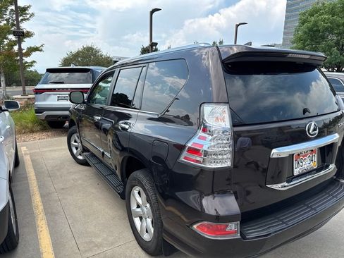 Used 2018 Lexus GX 460 w/ Navigation Package AWD/4WD image 4