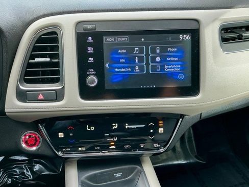 Used 2020 Honda HR-V EX image 18