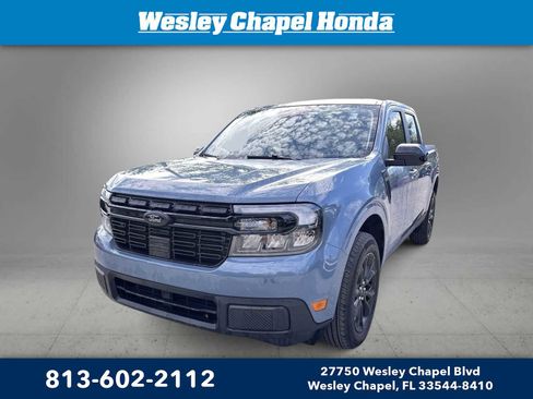 Used 2024 Ford Maverick Lariat w/ Black Appearance Package FWD image 1