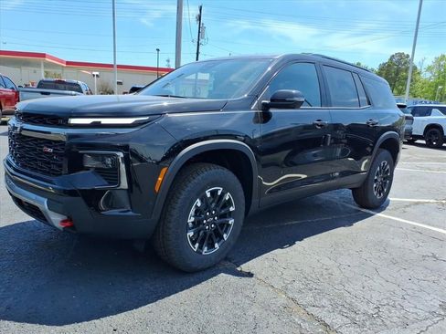 New 2026 Chevrolet Traverse Z71 w/ Enhanced Driving Package AWD/4WD image 8