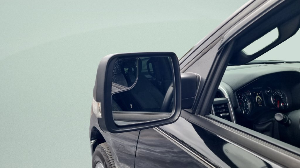 Used 2019 RAM 1500 Big Horn RWD image 29