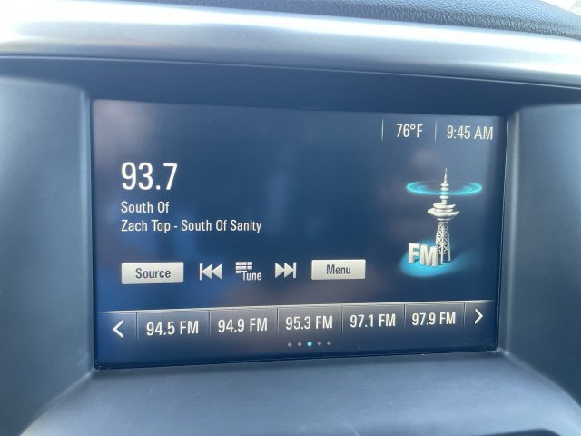 Used 2017 GMC Acadia SLE FWD image 13