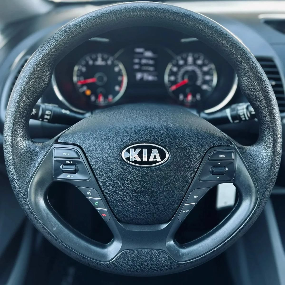 Used 2016 Kia Forte LX FWD image 13
