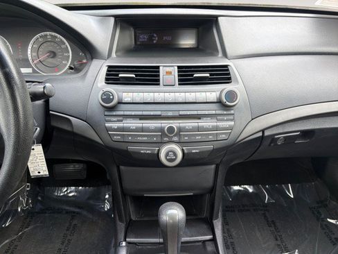Used 2011 Honda Accord LX-S image 6