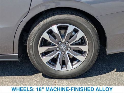 Used 2024 Honda Odyssey EX-L image 11