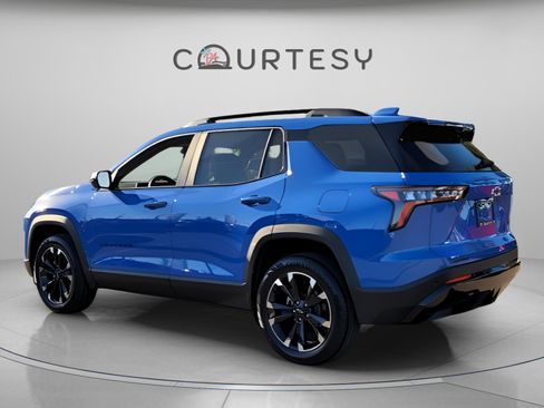 Used 2026 Chevrolet Equinox RS w/ Convenience Package III image 3