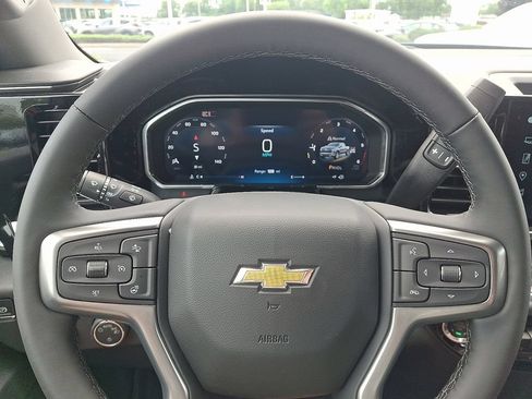New 2026 Chevrolet Silverado 1500 LT w/ Safety Package AWD/4WD image 9