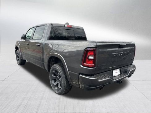 New 2026 RAM 1500 4x4 Crew Cab image 7