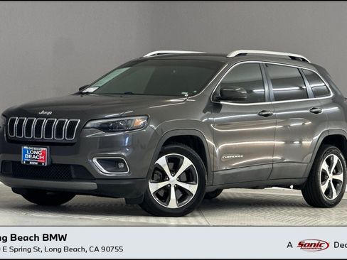 Used 2019 Jeep Cherokee Limited FWD image 1