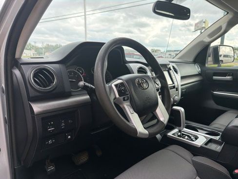 Used 2015 Toyota Tundra SR5 image 19
