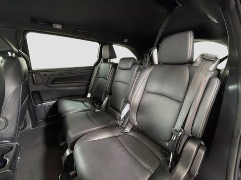 Used 2025 Honda Odyssey Sport-L image 26