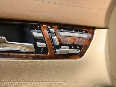 Used 2009 Mercedes-Benz CL 550 CL 550 image 23