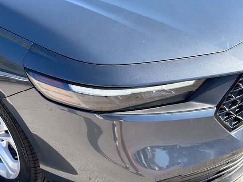 Used 2025 Honda Accord LX image 34