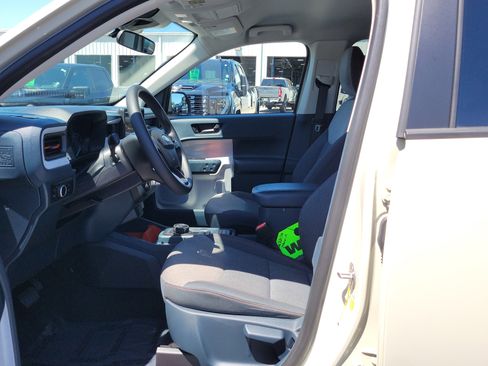 Certified 2024 Ford Maverick XLT FWD image 19