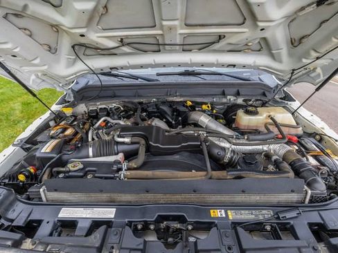 Used 2015 Ford F250 XL w/ Power Equipment Group AWD/4WD image 14