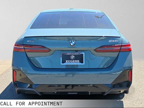 Used 2024 BMW 530i xDrive w/ M Sport Package AWD/4WD image 4