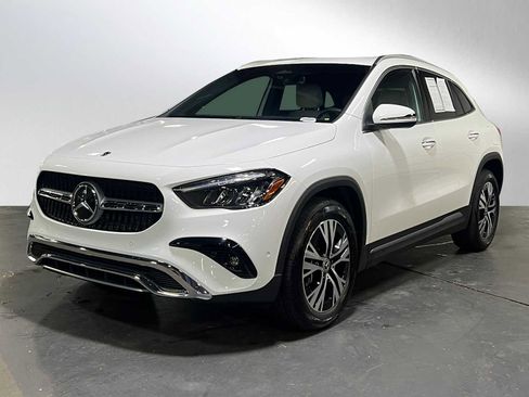 Certified 2025 Mercedes-Benz GLA 250 4MATIC image 7
