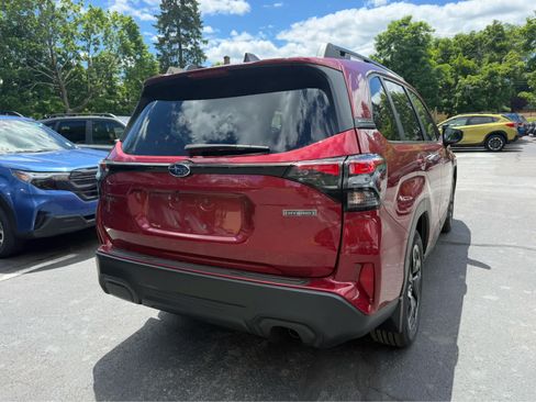 New 2026 Subaru Forester Premium AWD/4WD image 8