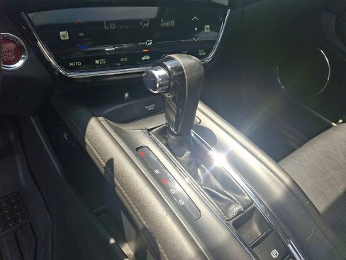 Used 2017 Honda HR-V EX-L image 15