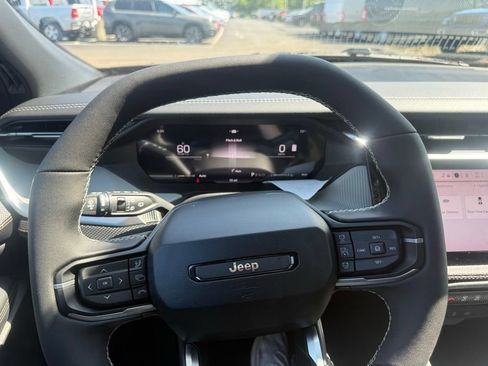New 2026 Jeep Cherokee Limited AWD/4WD image 15