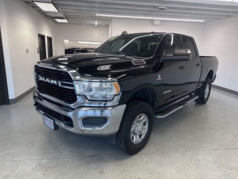 Used 2021 RAM 2500 Big Horn image 4