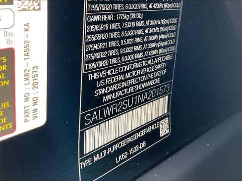 Used 2022 Land Rover Range Rover Sport HSE Silver Edition image 28