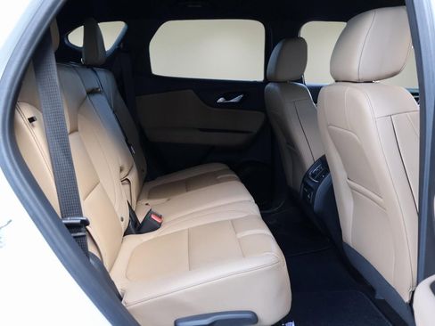 Used 2020 Chevrolet Blazer Premier w/ Driver Confidence II Package image 19