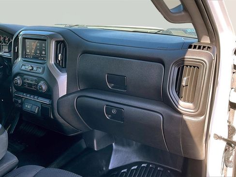 Used 2024 Chevrolet Silverado 2500 W/T w/ WT Convenience Package image 17