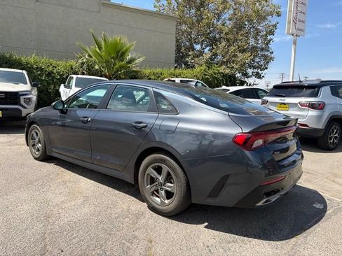 Used 2022 Kia K5 LXS FWD image 8