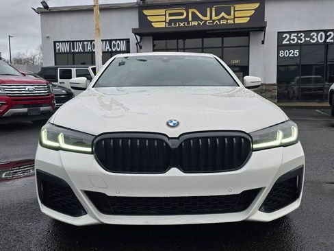 Used 2023 BMW 540i w/ M Sport Package image 4