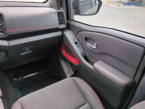 Certified 2023 Nissan Frontier Pro-X w/ Pro Convenience Package image 17