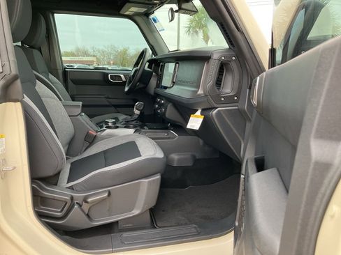 New 2025 Ford Bronco Big Bend image 12