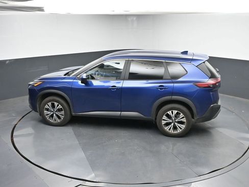 Used 2023 Nissan Rogue SV image 19