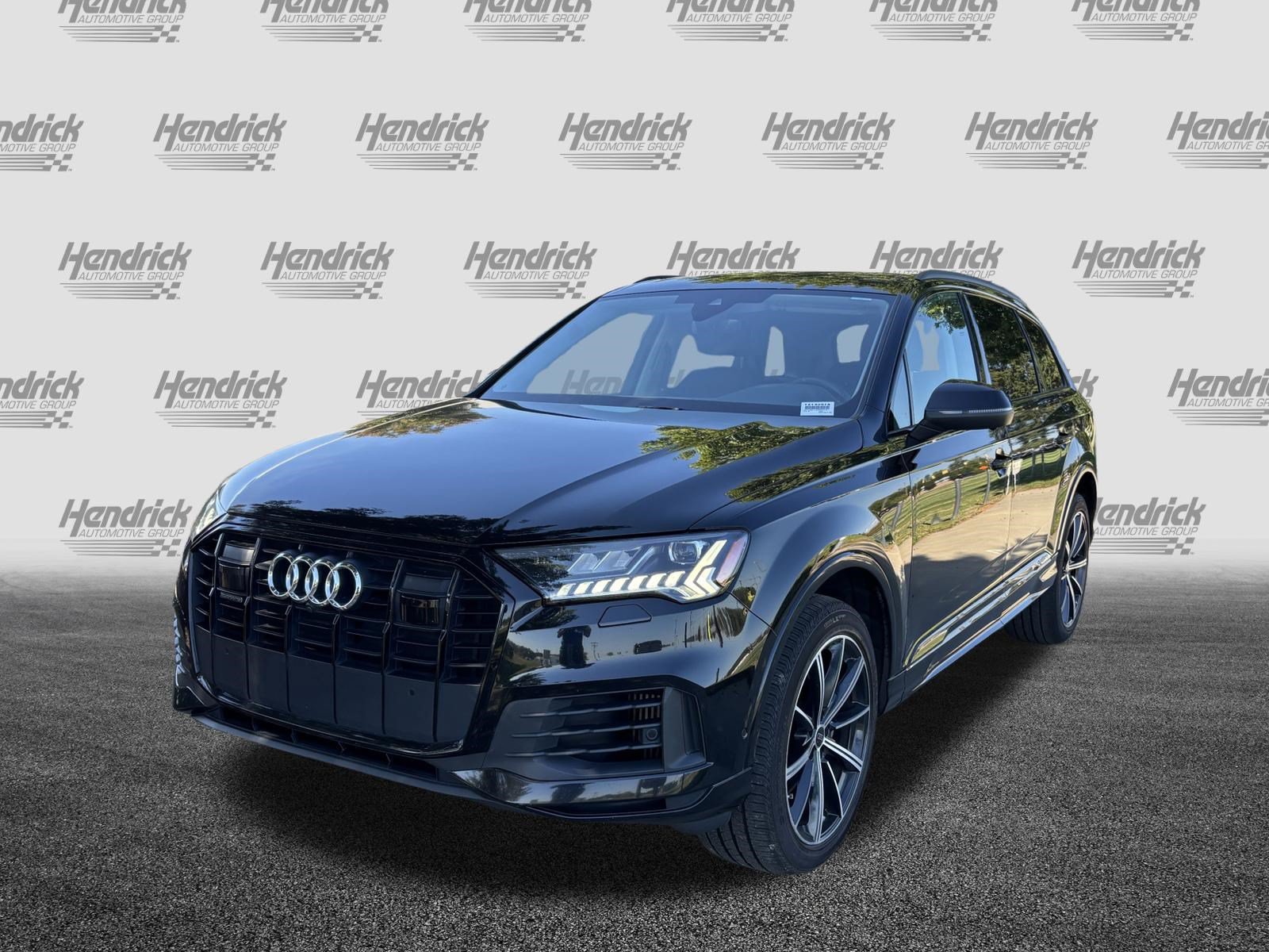 Used 2024 Audi Q7 3.0T Premium Plus AWD/4WD image 6