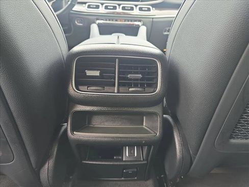 Used 2022 Mercedes-Benz GLE 350 4MATIC image 17